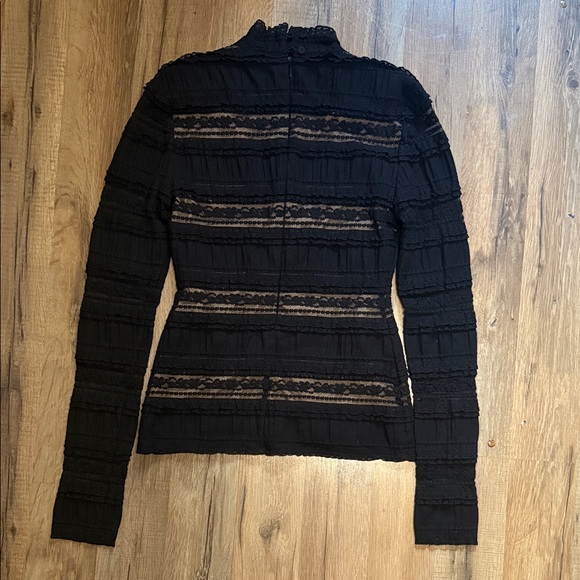 Black Long Sleeve Lace Top - Picture 6 of 9